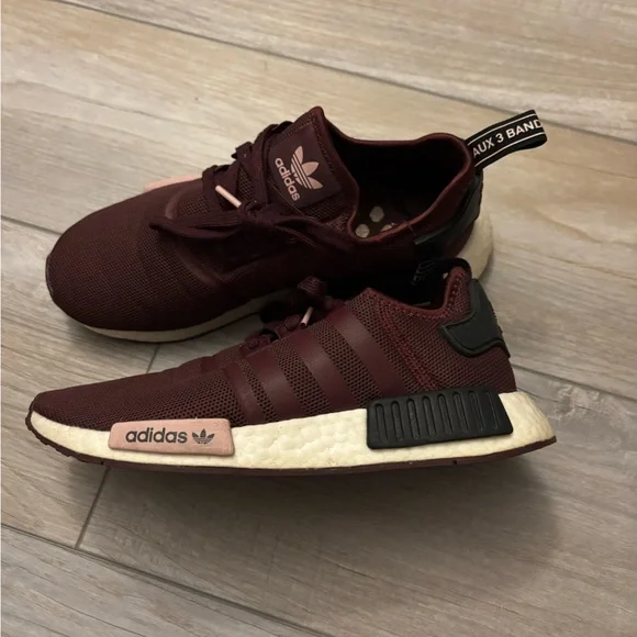 Adidas Burgundy Sneakers Women’s 8.5 - Picture 1 of 6